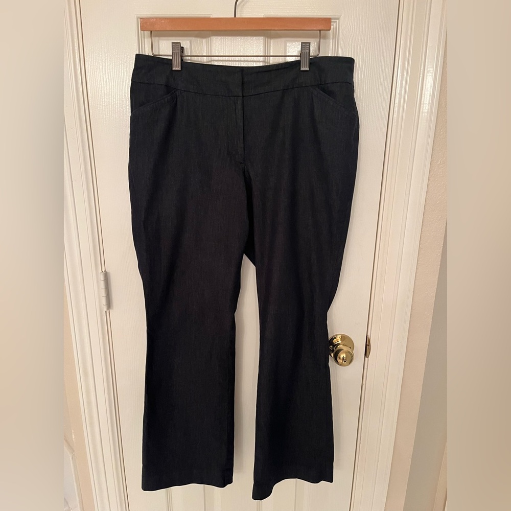Ann Taylor textured black dress ankle length pant curvy size 12P